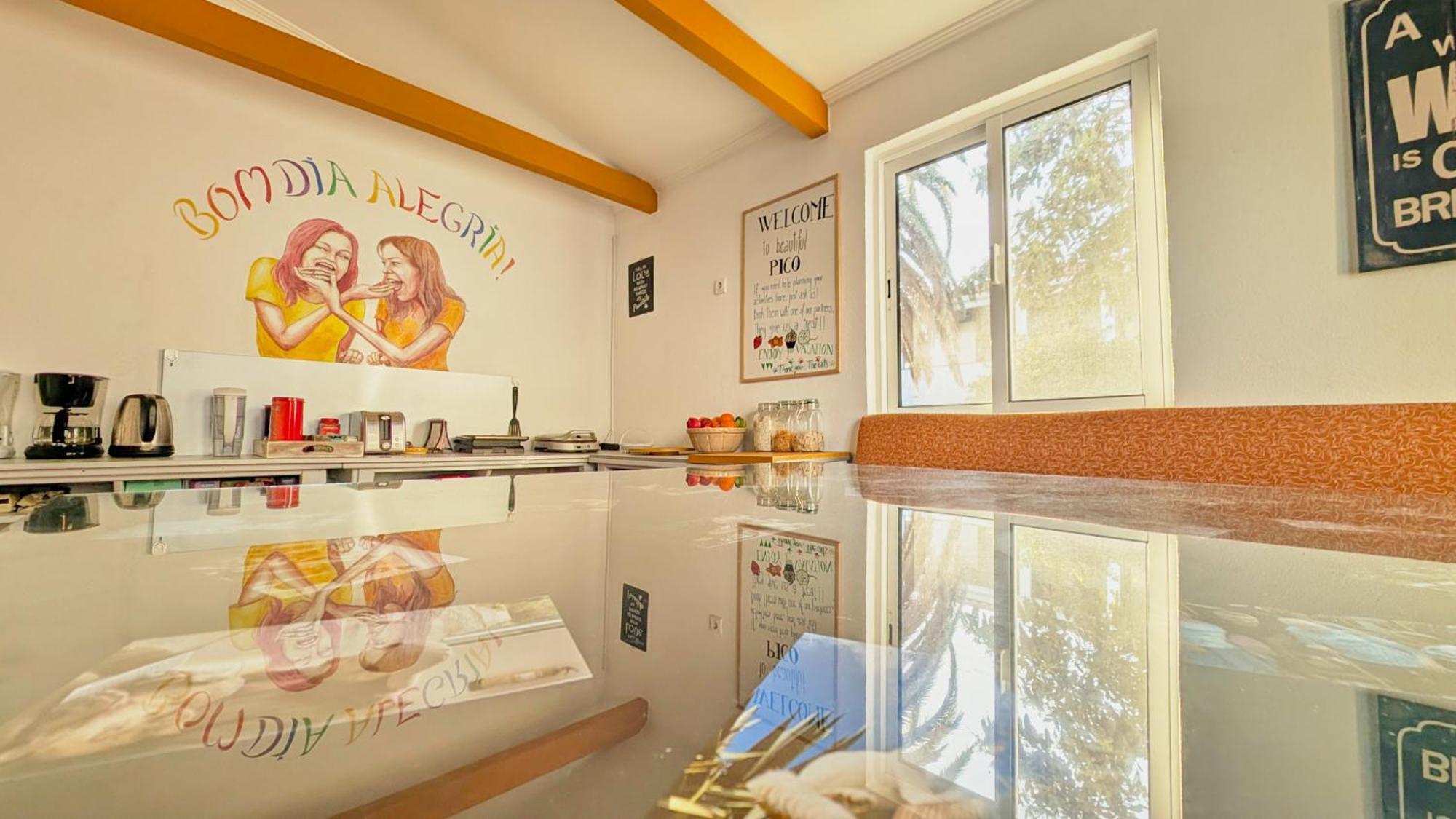 Loving Strangers Hostel مادالينا المظهر الخارجي الصورة